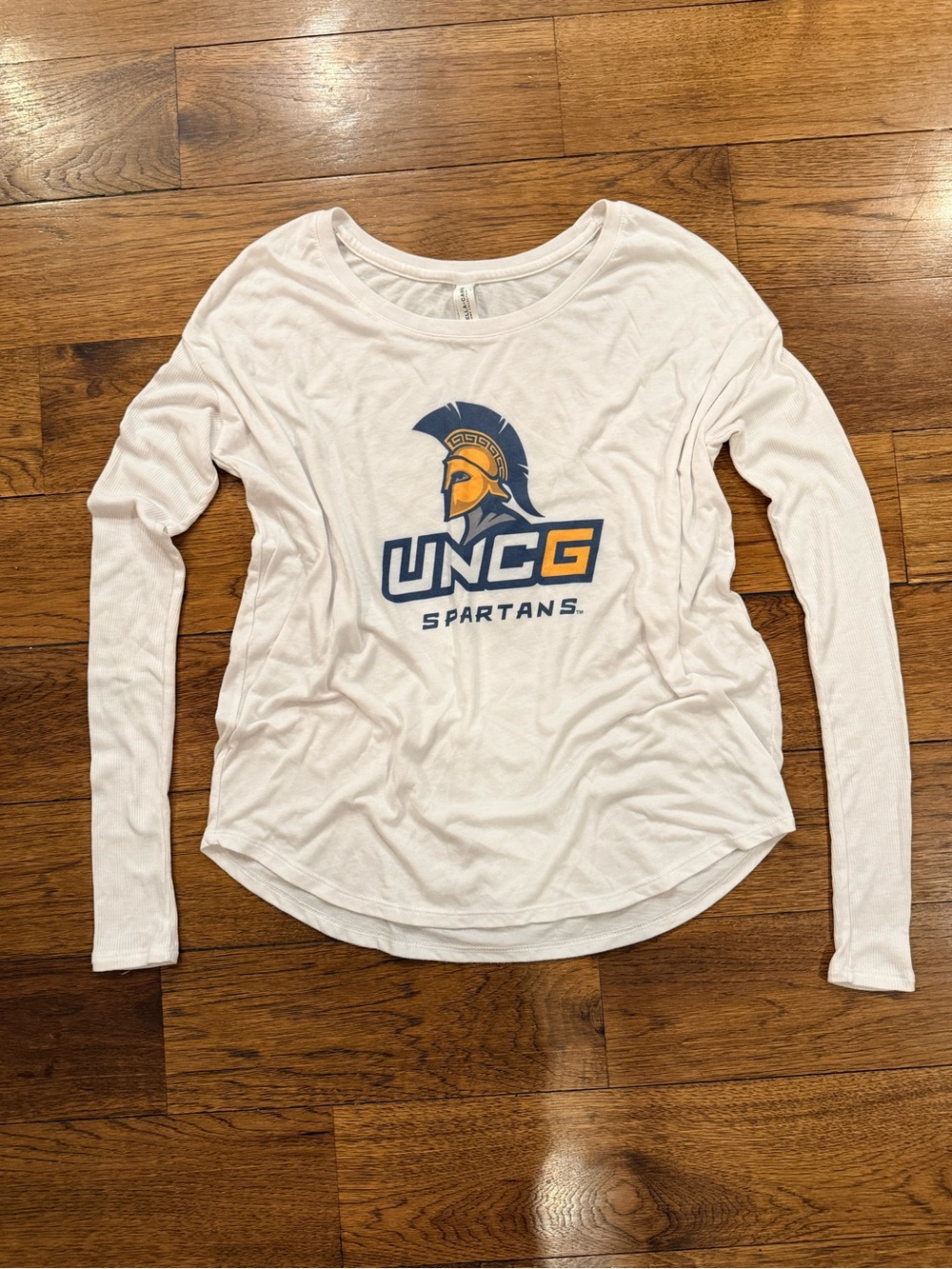 Spartans Women’s White Long-Sleeve Logo Top